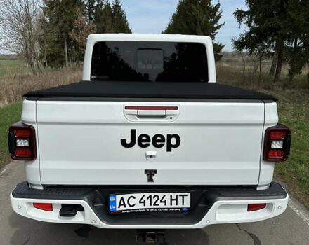 Белый Джип Gladiator, объемом двигателя 3.6 л и пробегом 59 тыс. км за 51300 $, фото 5 на Automoto.ua
