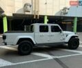 Білий Джип Gladiator, об'ємом двигуна 3.6 л та пробігом 63 тис. км за 34900 $, фото 9 на Automoto.ua