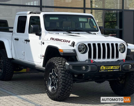 Белый Джип Gladiator, объемом двигателя 3.6 л и пробегом 135 тыс. км за 56000 $, фото 1 на Automoto.ua