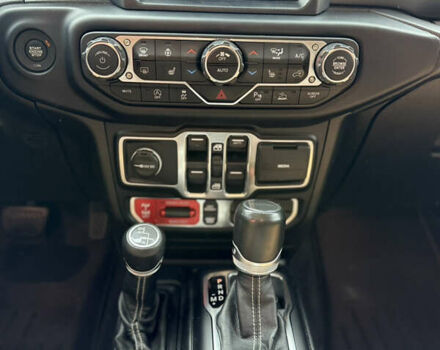 Джип Gladiator 2019 в Ивано-Франковске на Automoto.ua Черный Джип Gladiator, объемом двигателя 3.61 л и пробегом 110 тыс. км за 49999 $, фото 9 на Automoto.ua