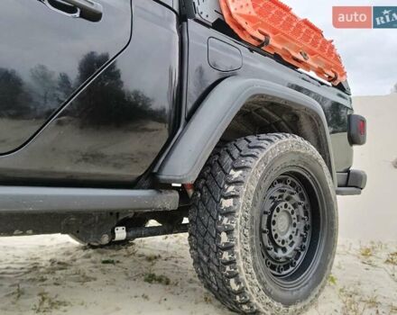 Чорний Джип Gladiator, об'ємом двигуна 3.6 л та пробігом 50 тис. км за 64444 $, фото 15 на Automoto.ua