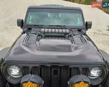 Чорний Джип Gladiator, об'ємом двигуна 3.6 л та пробігом 50 тис. км за 64444 $, фото 24 на Automoto.ua