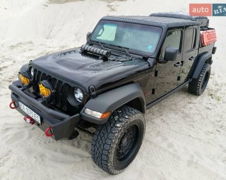 Чорний Джип Gladiator, об'ємом двигуна 3.6 л та пробігом 50 тис. км за 64444 $, фото 16 на Automoto.ua