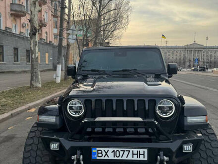 Джип Gladiator 2019 у Миколаєві на Automoto.ua Чорний Джип Gladiator, об'ємом двигуна 3.6 л та пробігом 34 тис. км за 55000 $, фото 1 на Automoto.ua