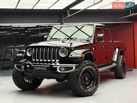 Джип Gladiator 2021 у Києві на Automoto.ua Чорний Джип Gladiator, об'ємом двигуна 3.6 л та пробігом 14 тис. км за 49900 $, фото 1 на Automoto.ua