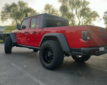 Красный Джип Gladiator, объемом двигателя 3.6 л и пробегом 67 тыс. км за 59777 $, фото 6 на Automoto.ua