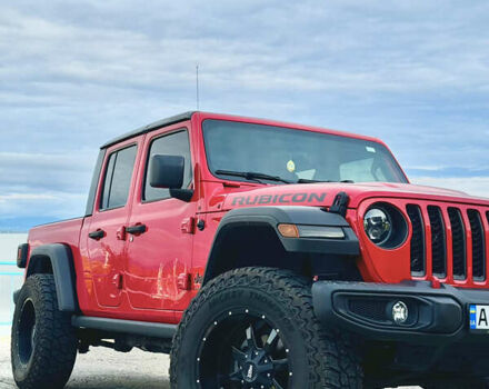 Красный Джип Gladiator, объемом двигателя 3.6 л и пробегом 67 тыс. км за 70000 $, фото 6 на Automoto.ua