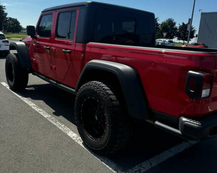 Красный Джип Gladiator, объемом двигателя 3.6 л и пробегом 67 тыс. км за 59777 $, фото 10 на Automoto.ua
