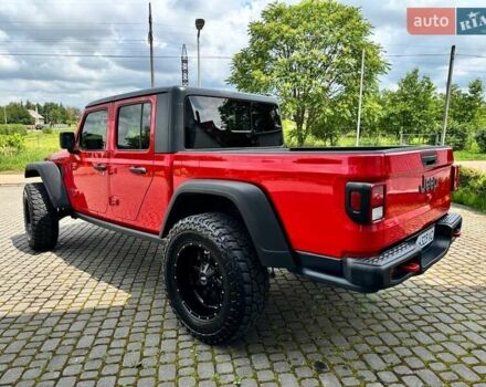 Красный Джип Gladiator, объемом двигателя 3.6 л и пробегом 67 тыс. км за 59777 $, фото 11 на Automoto.ua