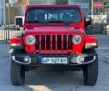 Красный Джип Gladiator, объемом двигателя 3.6 л и пробегом 107 тыс. км за 29500 $, фото 1 на Automoto.ua