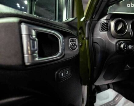 Джип Gladiator, объемом двигателя 3 л и пробегом 66 тыс. км за 53000 $, фото 18 на Automoto.ua