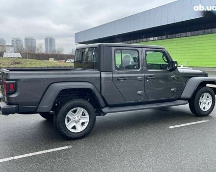 Джип Gladiator, объемом двигателя 3.6 л и пробегом 1 тыс. км за 57900 $, фото 8 на Automoto.ua