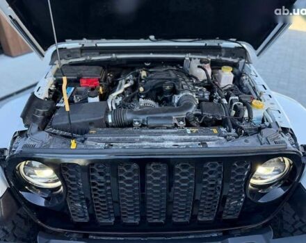 Джип Gladiator, объемом двигателя 3.6 л и пробегом 6 тыс. км за 36500 $, фото 16 на Automoto.ua