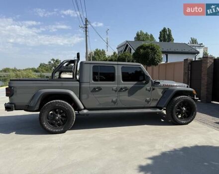 Серый Джип Gladiator, объемом двигателя 3.6 л и пробегом 45 тыс. км за 57900 $, фото 5 на Automoto.ua