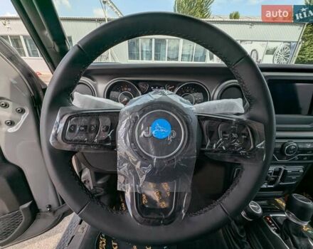Серый Джип Gladiator, объемом двигателя 3.6 л и пробегом 1 тыс. км за 57900 $, фото 66 на Automoto.ua
