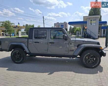Сірий Джип Gladiator, об'ємом двигуна 3.6 л та пробігом 70 тис. км за 36500 $, фото 3 на Automoto.ua