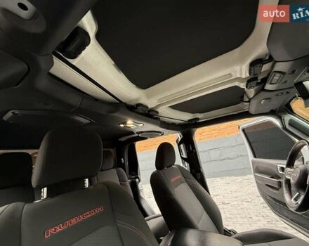 Джип Gladiator 2022 в Киеве на Automoto.ua Серый Джип Gladiator, объемом двигателя 3.6 л и пробегом 73 тыс. км за 45300 $, фото 15 на Automoto.ua