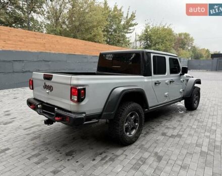 Серый Джип Gladiator, объемом двигателя 3.6 л и пробегом 73 тыс. км за 41500 $, фото 1 на Automoto.ua