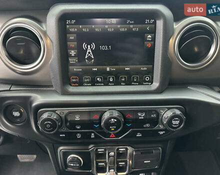 Сірий Джип Gladiator, об'ємом двигуна 3.6 л та пробігом 73 тис. км за 41500 $, фото 11 на Automoto.ua