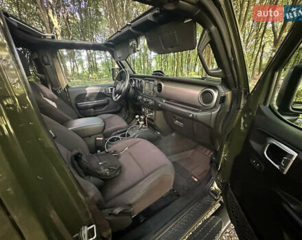 Зеленый Джип Gladiator, объемом двигателя 2.99 л и пробегом 63 тыс. км за 53000 $, фото 27 на Automoto.ua