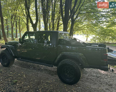 Зеленый Джип Gladiator, объемом двигателя 2.99 л и пробегом 63 тыс. км за 53000 $, фото 7 на Automoto.ua