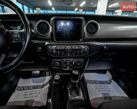 Зеленый Джип Gladiator, объемом двигателя 3 л и пробегом 66 тыс. км за 53000 $, фото 8 на Automoto.ua