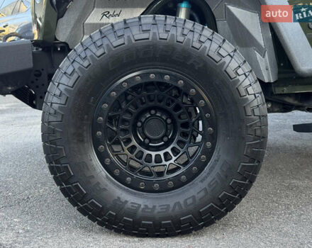 Зелений Джип Gladiator, об'ємом двигуна 3.6 л та пробігом 32 тис. км за 65999 $, фото 9 на Automoto.ua