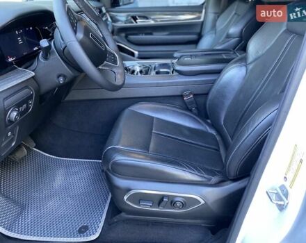 Белый Джип Wagoneer, объемом двигателя 5.65 л и пробегом 48 тыс. км за 65555 $, фото 47 на Automoto.ua