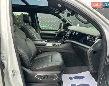 Белый Джип Wagoneer, объемом двигателя 2.99 л и пробегом 31 тыс. км за 63000 $, фото 31 на Automoto.ua