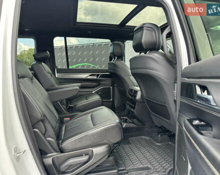 Белый Джип Wagoneer, объемом двигателя 2.99 л и пробегом 31 тыс. км за 63000 $, фото 37 на Automoto.ua