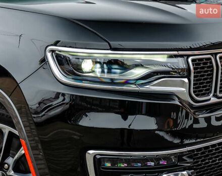 Джип Wagoneer 2021 в Киеве на Automoto.ua Черный Джип Wagoneer, объемом двигателя 5.65 л и пробегом 27 тыс. км за 64500 $, фото 11 на Automoto.ua
