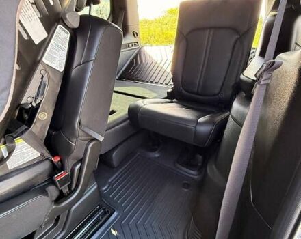 Джип Wagoneer 2022 у Львові на Automoto.ua Червоний Джип Wagoneer, об'ємом двигуна 5.65 л та пробігом 150 тис. км за 54999 $, фото 15 на Automoto.ua