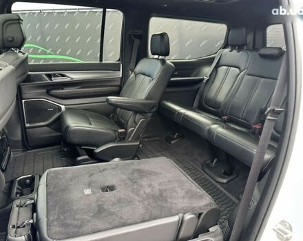 Джип Wagoneer, объемом двигателя 3 л и пробегом 31 тыс. км за 63000 $, фото 23 на Automoto.ua