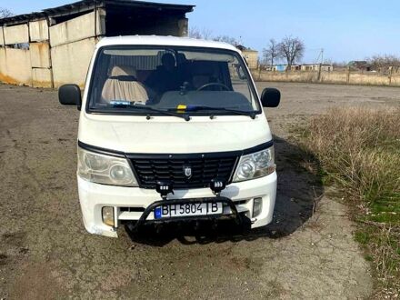 Джинбей SY 2006 в Лозовой на Automoto.ua Белый Джинбей SY, объемом двигателя 2.7 л и пробегом 200 тыс. км за 1440 $, фото 1 на Automoto.ua
