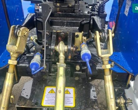 Джинма 404, объемом двигателя 2.57 л и пробегом 0 тыс. км за 8200 $, фото 8 на Automoto.ua