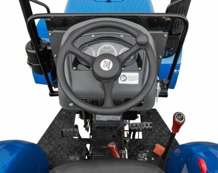 Джинма Другая, объемом двигателя 2.52 л и пробегом 1 тыс. км за 7100 $, фото 12 на Automoto.ua