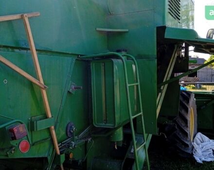 Джон Дир 1042 1986 в Рокитное на Automoto.ua Джон Дир 1042, объемом двигателя 0 л и пробегом 0 тыс. км за 17000 $, фото 12 на Automoto.ua