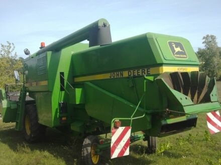 Зелений Джон Дір 1052, об'ємом двигуна 1.22 л та пробігом 3 тис. км за 22500 $, фото 1 на Automoto.ua