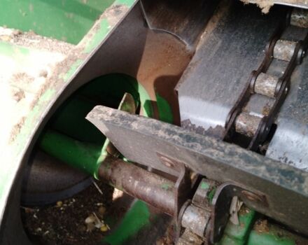 Зеленый Джон Дир 1055, объемом двигателя 0 л и пробегом 3 тыс. км за 25600 $, фото 3 на Automoto.ua