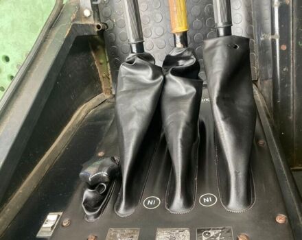 Зелений Джон Дір 1055, об'ємом двигуна 0 л та пробігом 0 тис. км за 33182 $, фото 18 на Automoto.ua