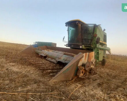 Джон Дір 1065 1989 у Погребище на Automoto.ua Джон Дір 1065, об'ємом двигуна 0 л та пробігом 0 тис. км за 23500 $, фото 1 на Automoto.ua