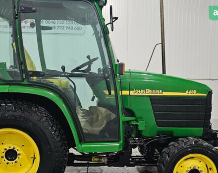 Джон Дир 131 2004 в Звенигородка на Automoto.ua Джон Дир 131, объемом двигателя 6 л и пробегом 0 тыс. км за 14878 $, фото 1 на Automoto.ua