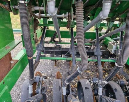 Зелений Джон Дір 1590, об'ємом двигуна 0 л та пробігом 0 тис. км за 52379 $, фото 3 на Automoto.ua