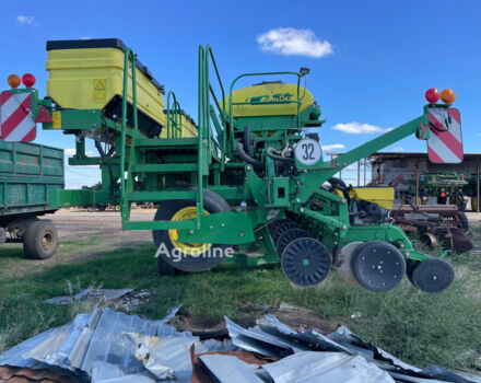 Зелений Джон Дір 1745, об'ємом двигуна 0 л та пробігом 0 тис. км за 88450 $, фото 5 на Automoto.ua