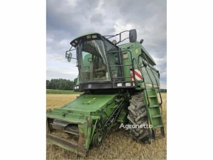 Джон Дір 2054 1993 у Звенигородка на Automoto.ua Зелений Джон Дір 2054, об'ємом двигуна 0 л та пробігом 0 тис. км за 23815 $, фото 1 на Automoto.ua