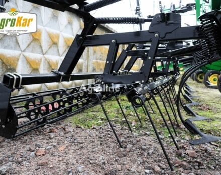 Зеленый Джон Дир 2210, объемом двигателя 0 л и пробегом 0 тыс. км за 48947 $, фото 6 на Automoto.ua