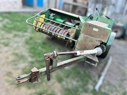 Джон Дир 224 2003 в Новоселица на Automoto.ua Зеленый Джон Дир 224, объемом двигателя 0 л и пробегом 0 тыс. км за 2400 $, фото 1 на Automoto.ua
