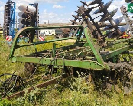 Джон Дир 230, объемом двигателя 0 л и пробегом 0 тыс. км за 5800 $, фото 1 на Automoto.ua