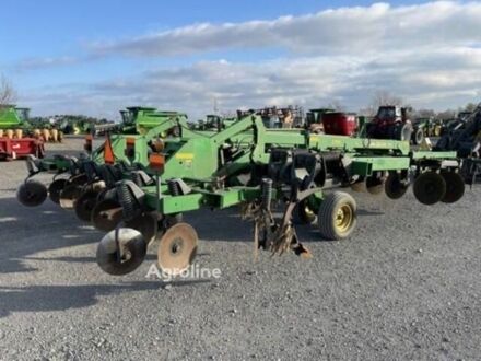 Зелений Джон Дір 2700, об'ємом двигуна 0 л та пробігом 0 тис. км за 27865 $, фото 1 на Automoto.ua