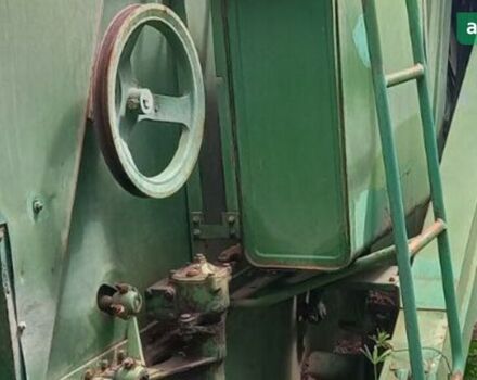 Джон Дир 330, объемом двигателя 0 л и пробегом 0 тыс. км за 6400 $, фото 6 на Automoto.ua